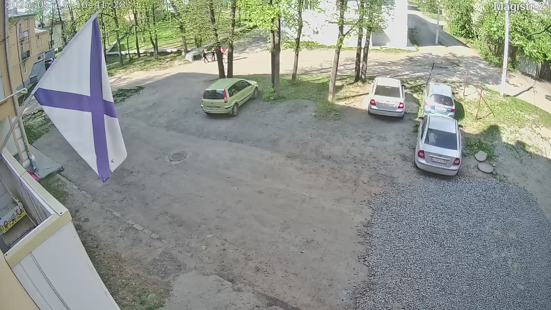 Двор Магистральная 2